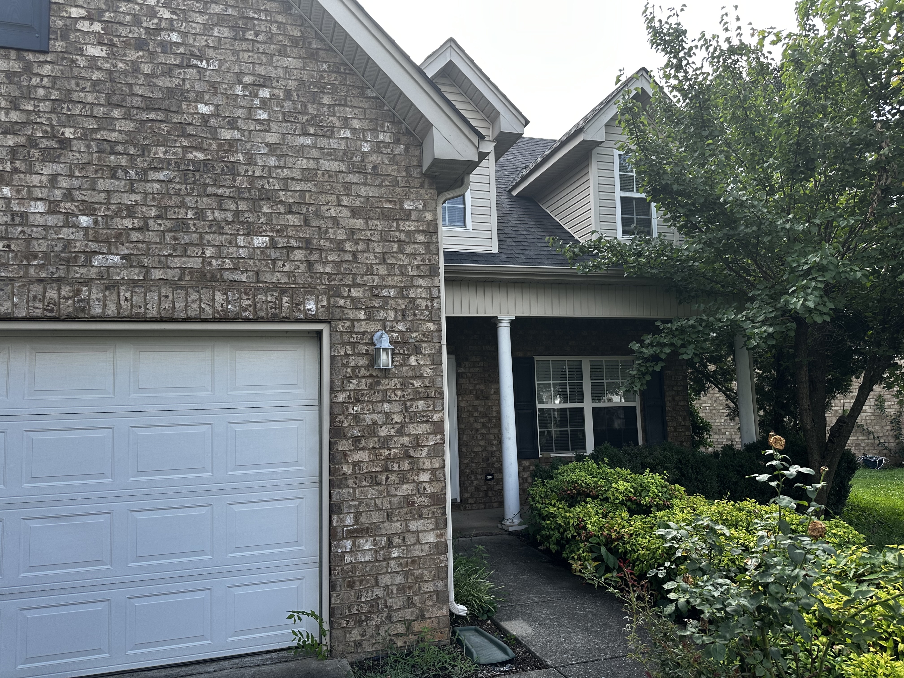 2480 Oak Hill Drive